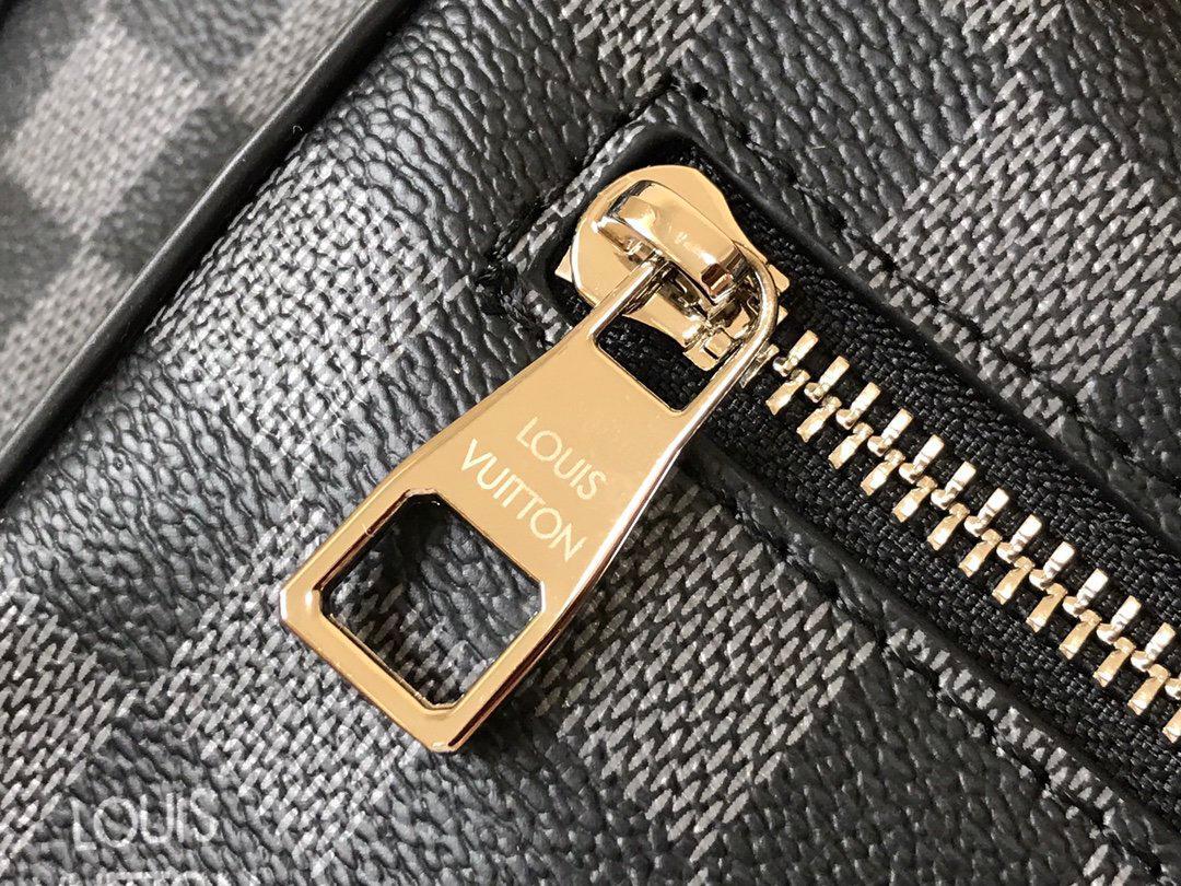 LV Zaino josch