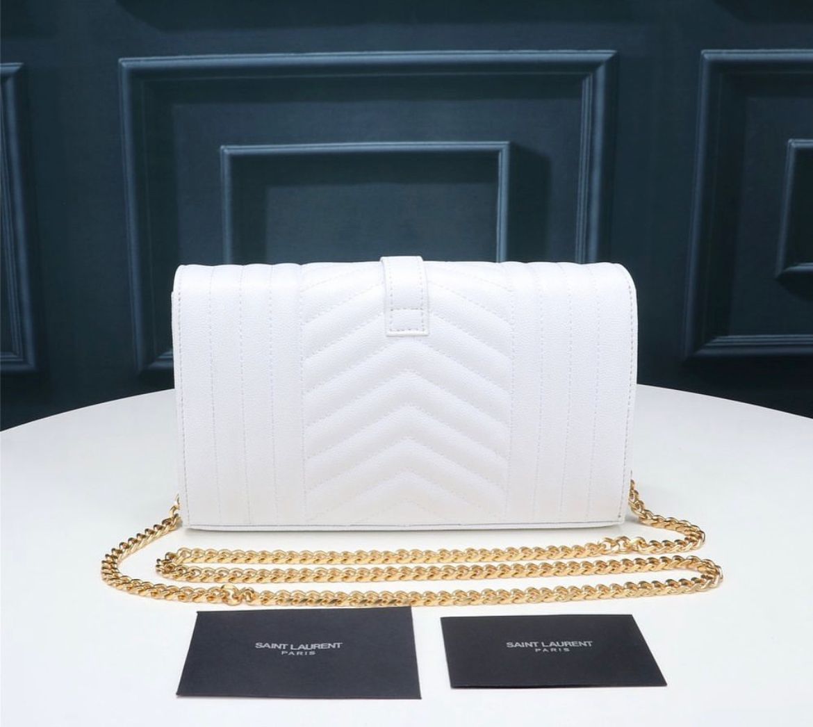 YSL Envelope bianca