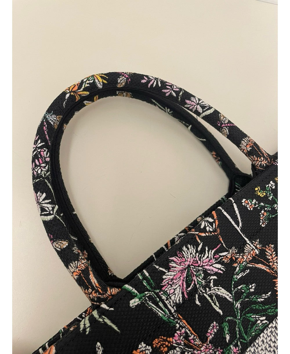 CHRISTIAN DIOR Medium Dior Book Tote